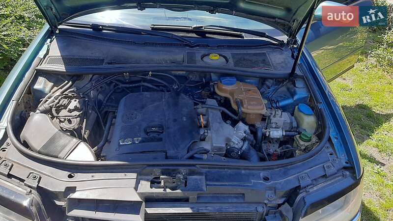 Седан Audi A6 1998 в Ужгороде