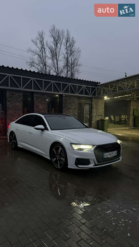 Седан Audi A6 2020 в Тячеве