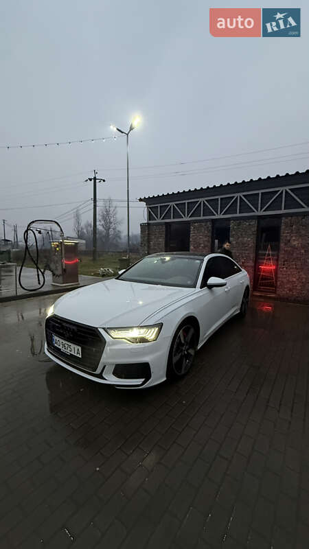 Седан Audi A6 2020 в Тячеве