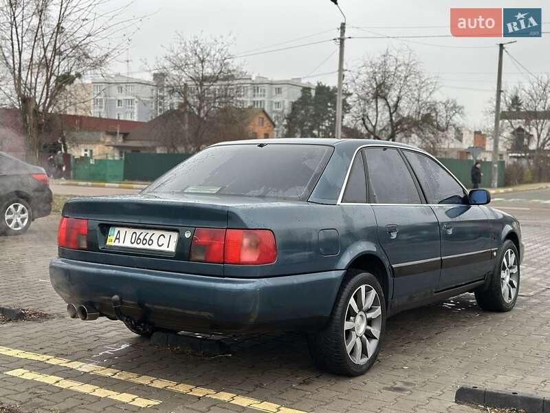 Седан Audi A6 1996 в Ирпене