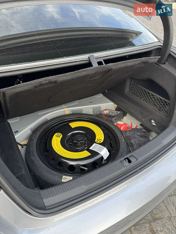 Седан Audi A6 2017 в Львове