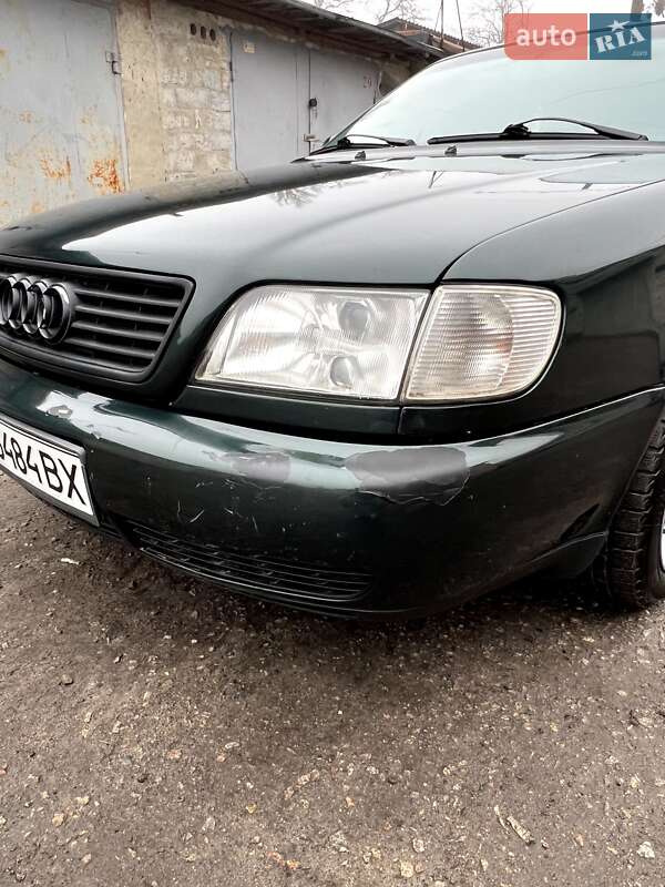 Седан Audi A6 1995 в Харькове