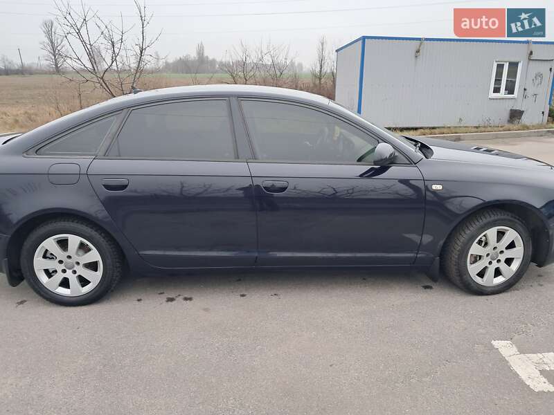 Седан Audi A6 2006 в Романове