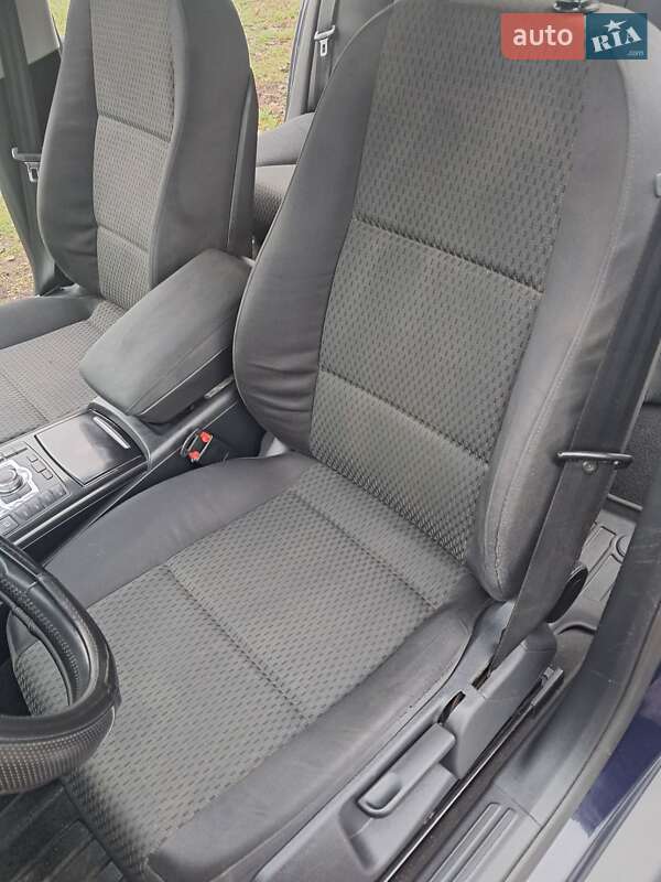 Седан Audi A6 2006 в Романове