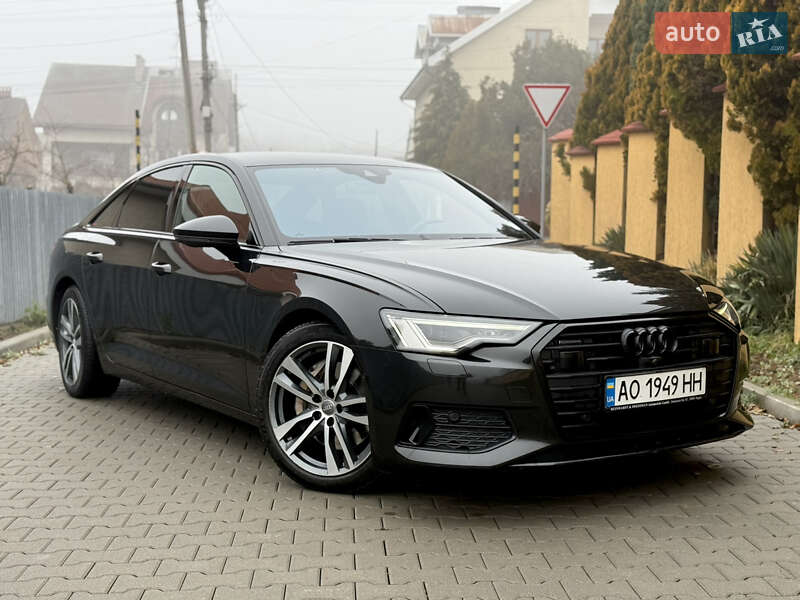 Седан Audi A6 2018 в Ужгороде