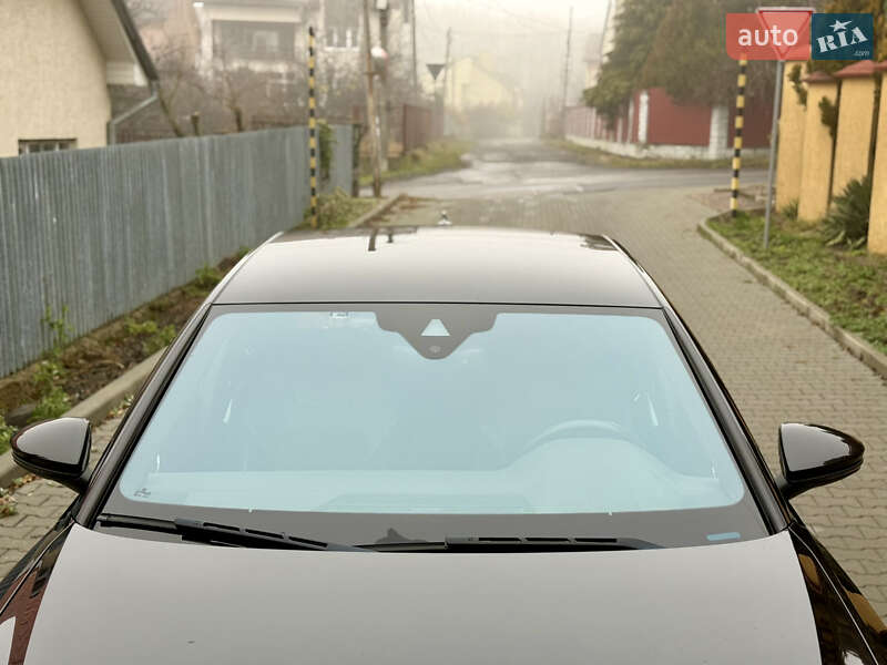 Седан Audi A6 2018 в Ужгороде