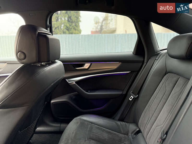Седан Audi A6 2018 в Ужгороде