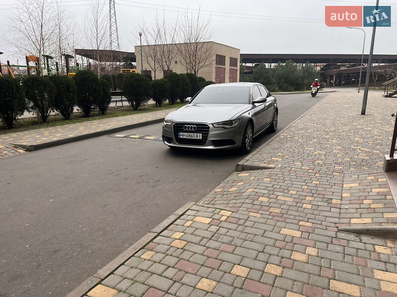 Audi A6 2012