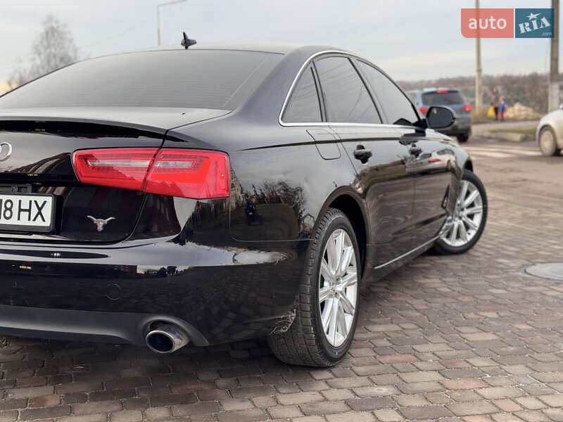 Седан Audi A6 2013 в Нововолынске