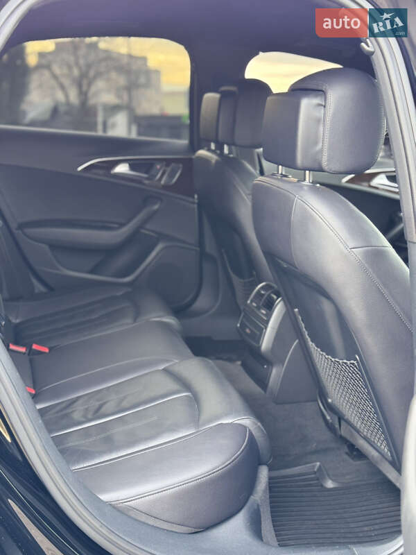 Седан Audi A6 2013 в Нововолынске