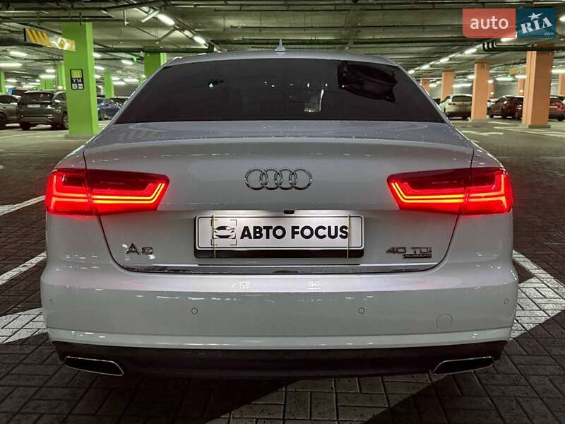 Седан Audi A6 2015 в Киеве