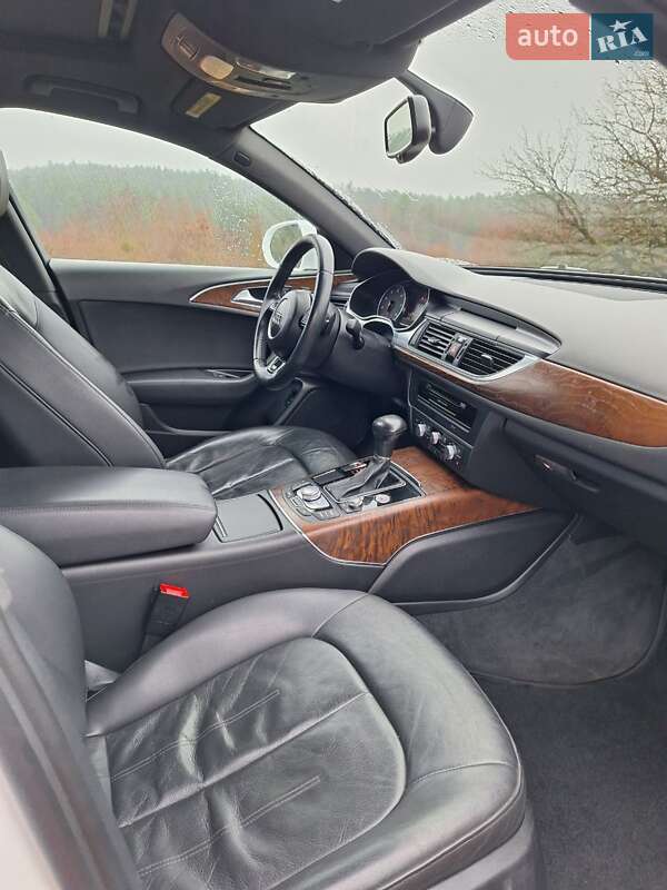 Седан Audi A6 2014 в Ровно