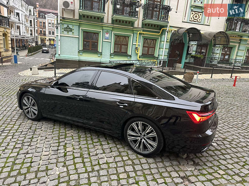 Седан Audi A6 2019 в Киеве