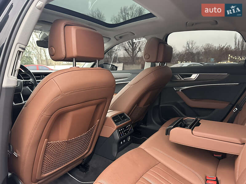 Седан Audi A6 2019 в Киеве