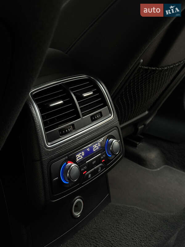 Седан Audi A6 2014 в Львове