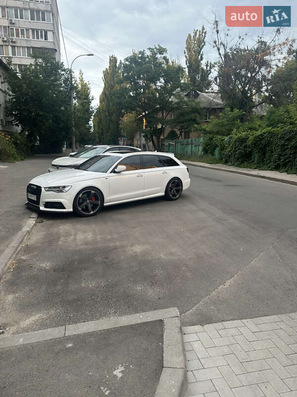 Универсал Audi A6 2016 в Киеве