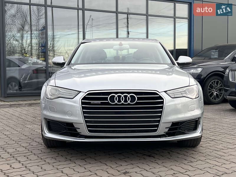Седан Audi A6 2015 в Нововолынске