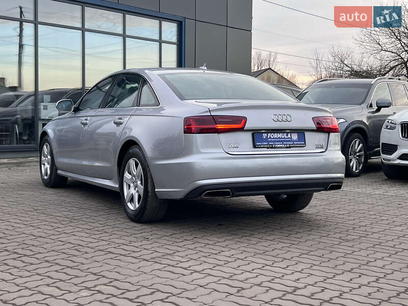 Седан Audi A6 2015 в Нововолынске