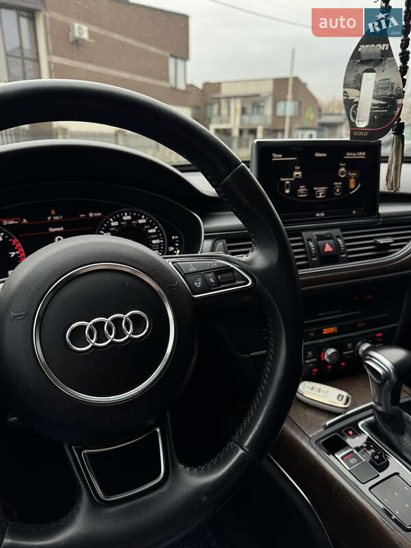 Седан Audi A6 2014 в Рівному