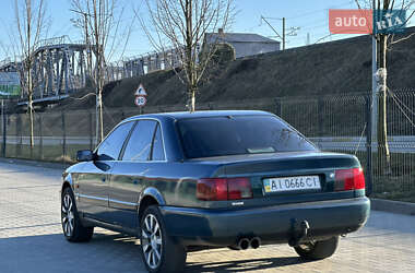 Седан Audi A6 1996 в Ирпене