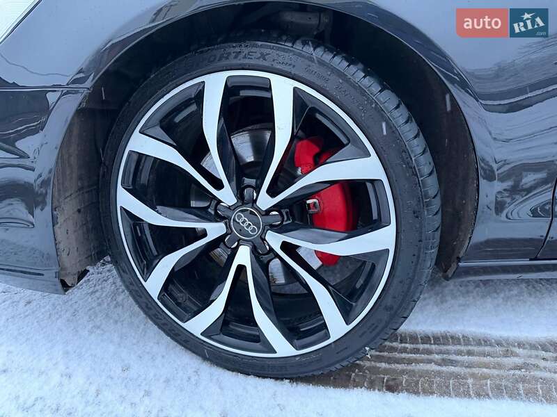 Седан Audi A6 2014 в Черновцах