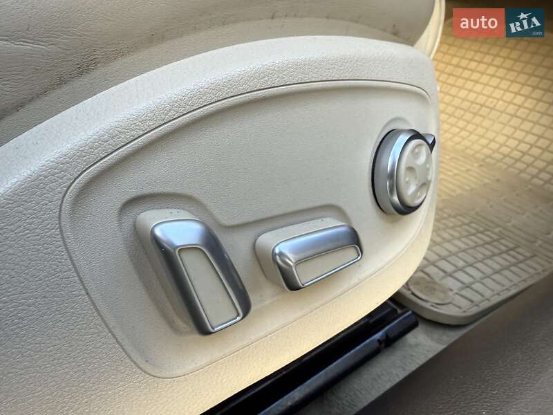 Седан Audi A6 2012 в Одессе