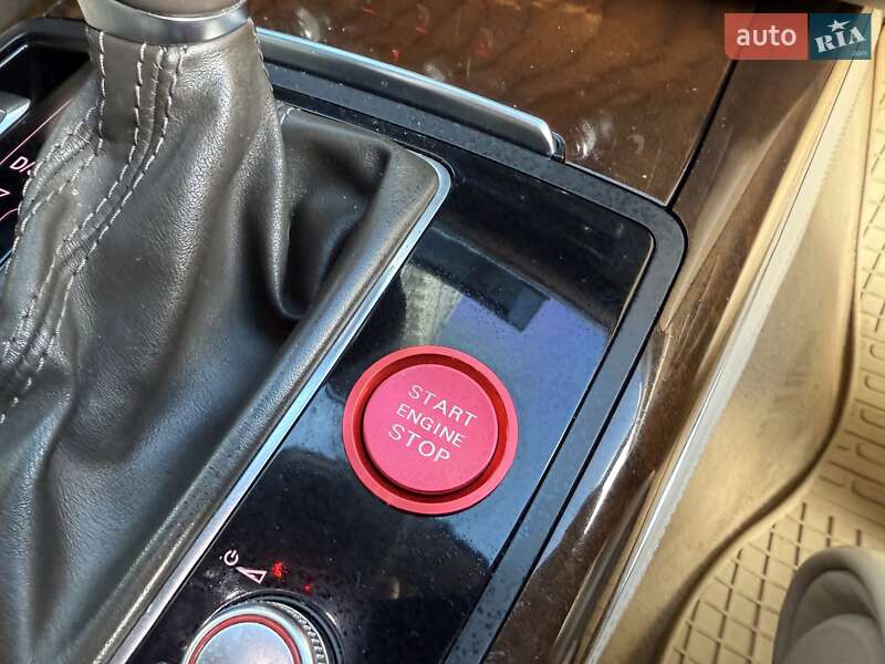 Седан Audi A6 2012 в Одессе