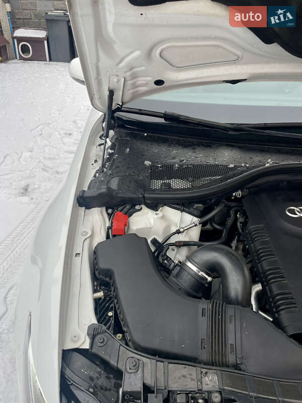 Седан Audi A6 2014 в Ровно