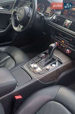Седан Audi A6 2016 в Староконстантинове