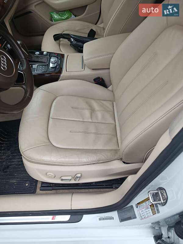 Седан Audi A6 2015 в Львове