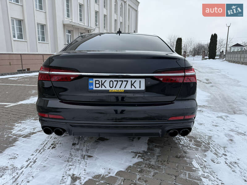 Седан Audi A6 2019 в Ровно