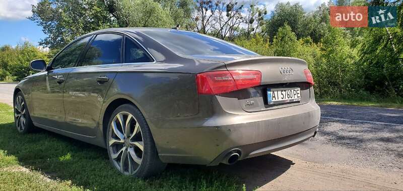Седан Audi A6 2012 в Прилуках