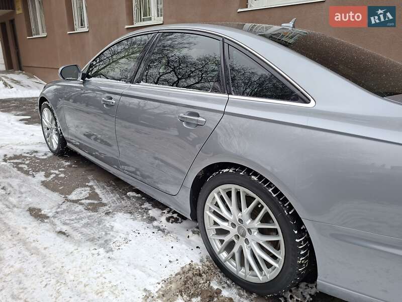 Седан Audi A6 2015 в Рівному