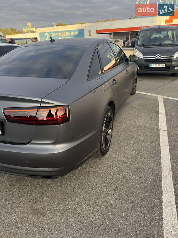 Седан Audi A6 2015 в Чопе