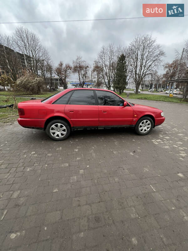 Седан Audi A6 1996 в Львове