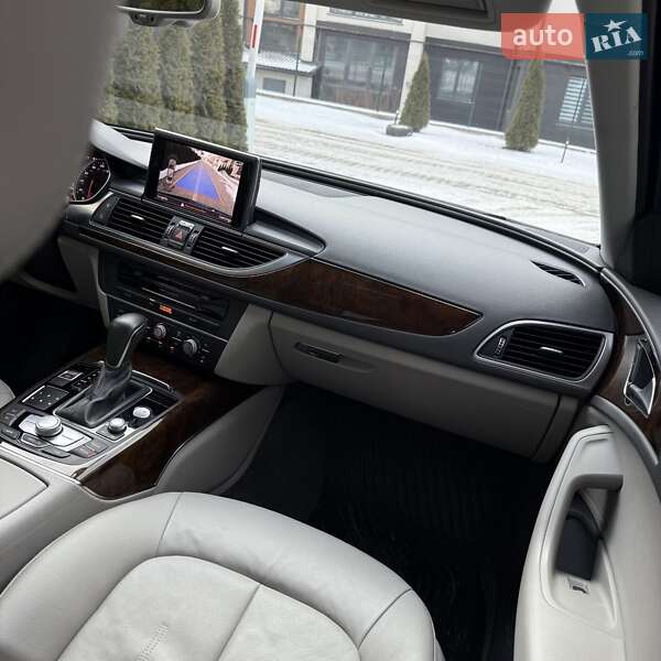Седан Audi A6 2015 в Чернівцях