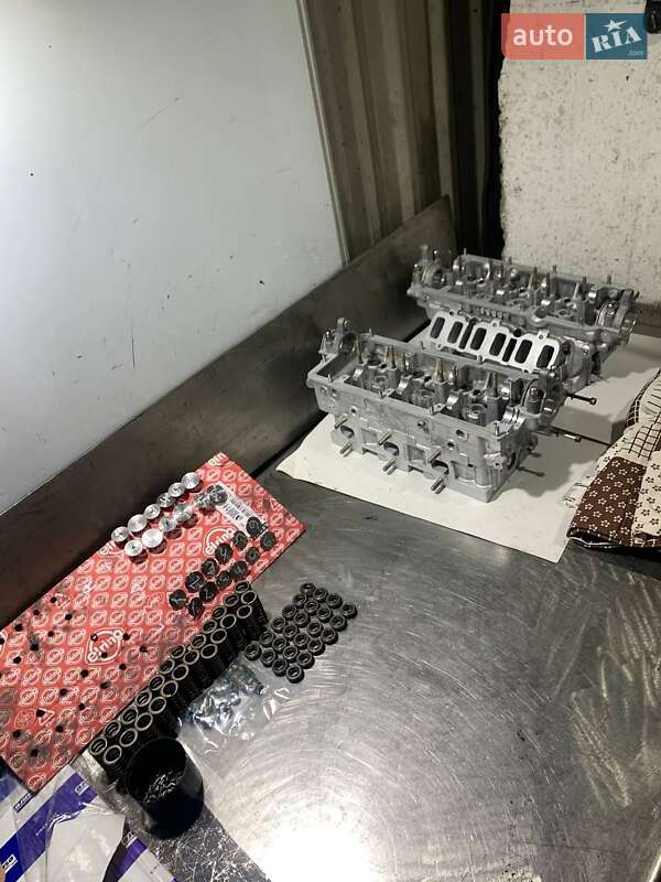 Седан Audi A6 2000 в Днепре