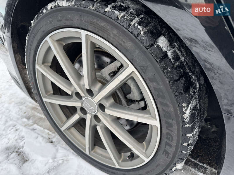 Седан Audi A6 2016 в Киеве