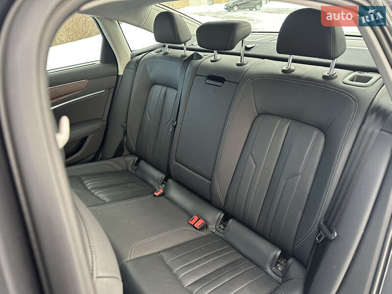 Седан Audi A6 2019 в Львові