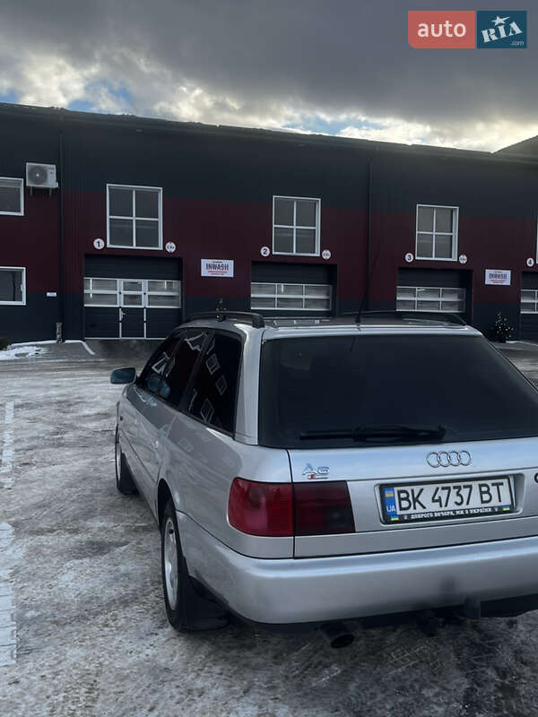 Універсал Audi A6 1996 в Дубні