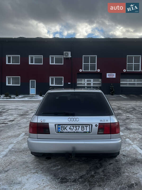 Універсал Audi A6 1996 в Дубні