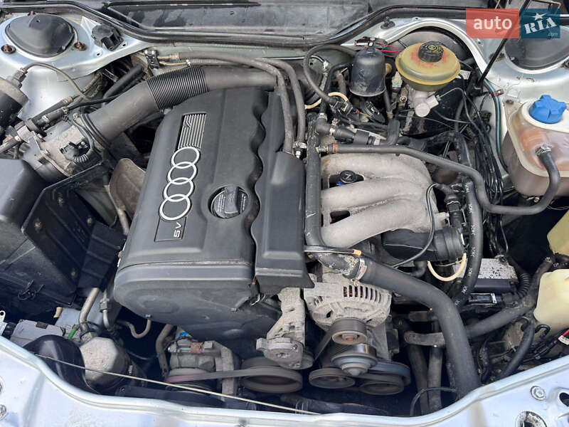 Седан Audi A6 1996 в Маневичах