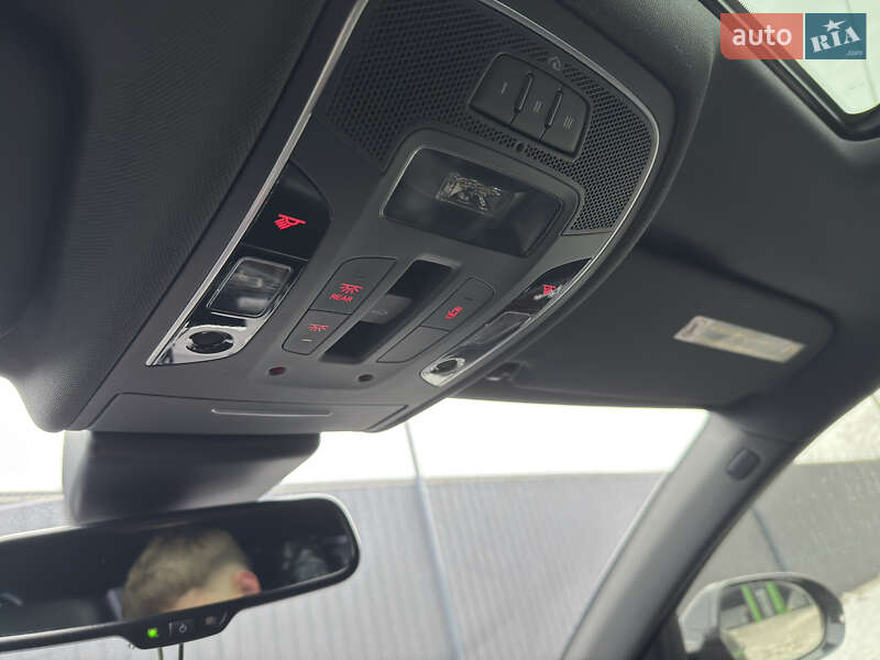 Седан Audi A6 2015 в Черновцах