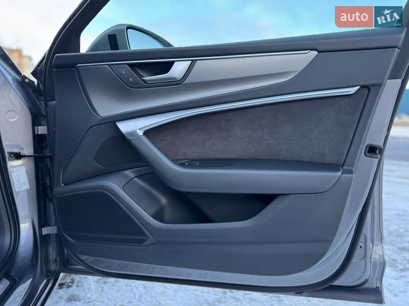 Седан Audi A6 2018 в Киеве