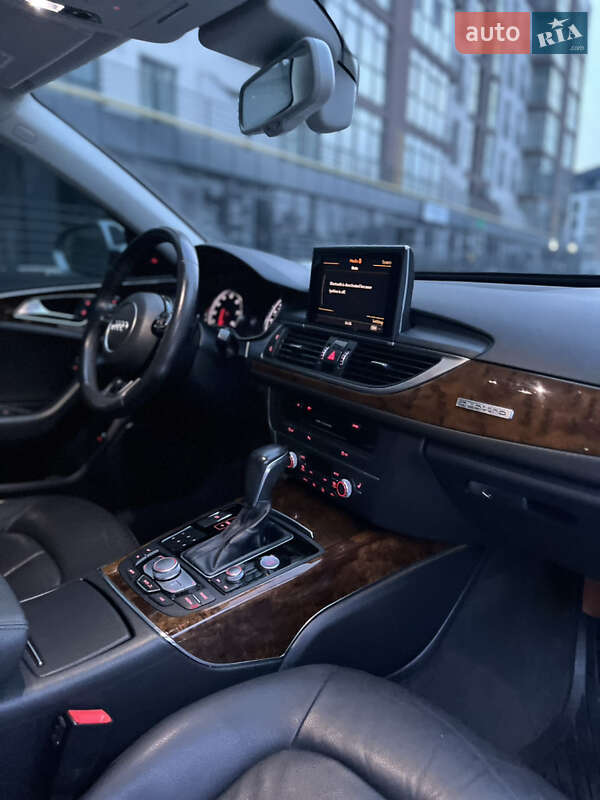 Седан Audi A6 2018 в Новояворовске