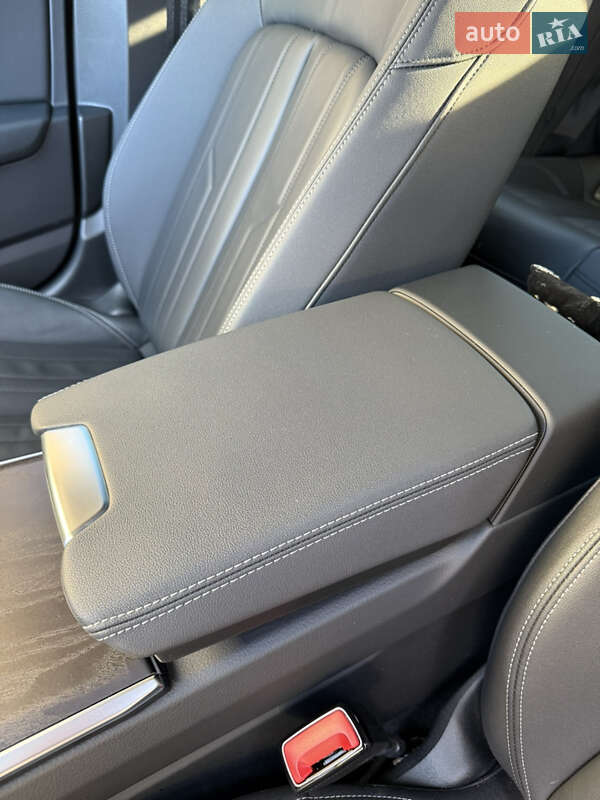 Седан Audi A6 2023 в Києві фото 24 Седан Audi A6 2023 в Києві