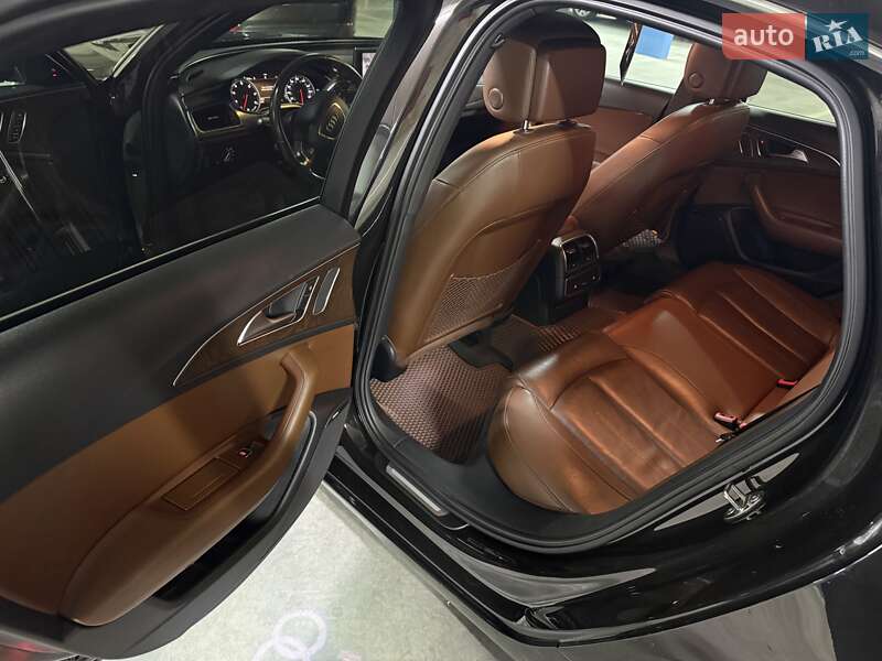 Седан Audi A6 2012 в Измаиле
