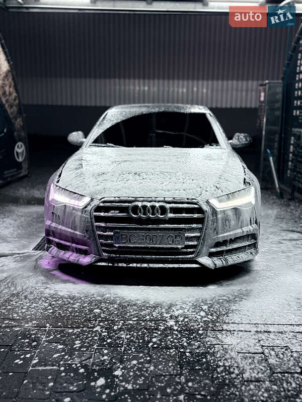 Седан Audi A6 2015 в Запорожье