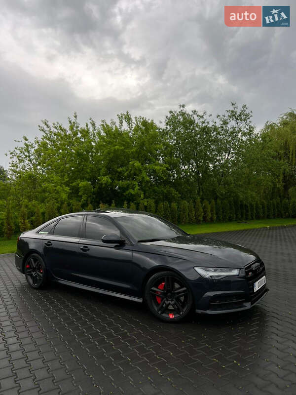 Седан Audi A6 2015 в Запорожье
