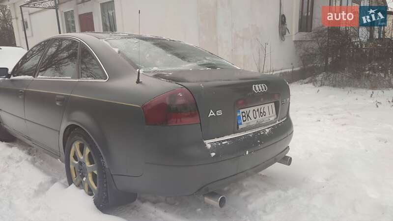 Седан Audi A6 2000 в Сарнах